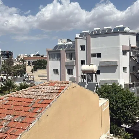 Unique Center Rooms, 150m From Chabad Lubavitch Lejlighed *